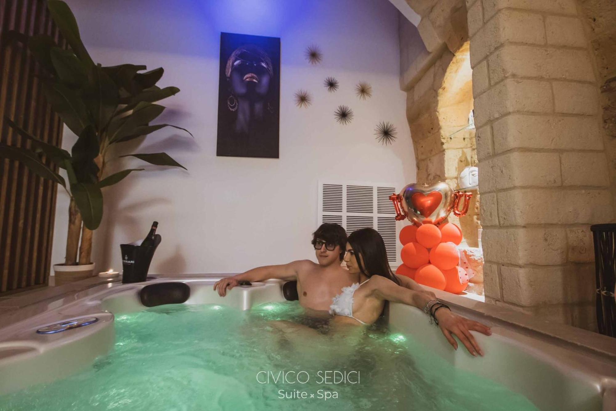 אלטאמורה Civico Sedici Suite & Spa מראה חיצוני תמונה