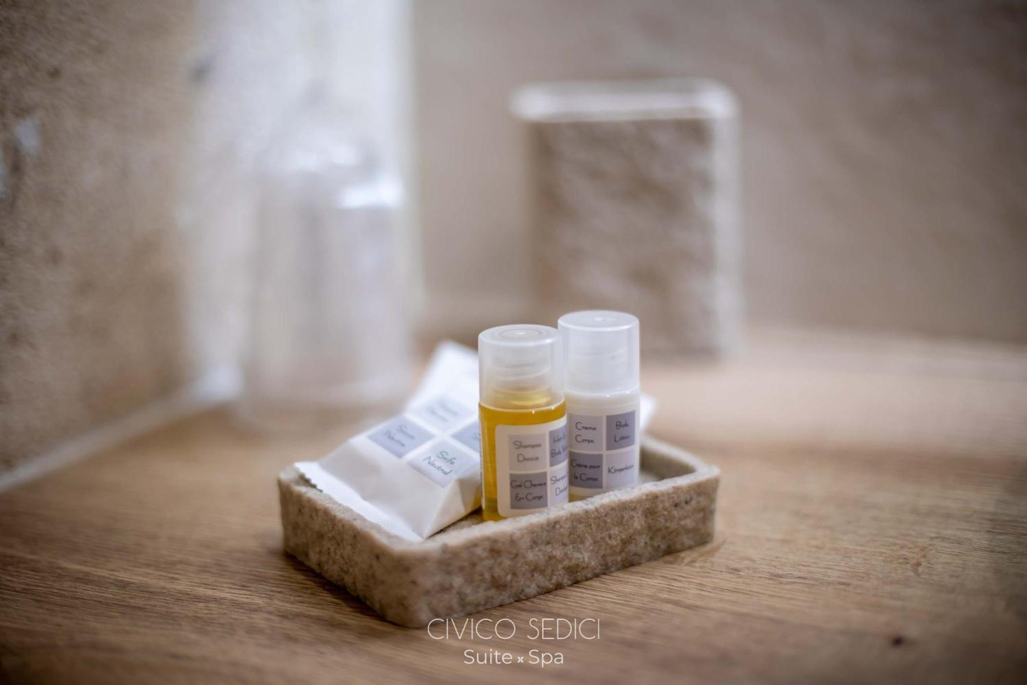 אלטאמורה Civico Sedici Suite & Spa מראה חיצוני תמונה